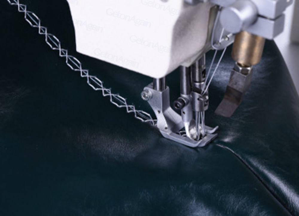 程控柱式双针旋转针杆综合送料缝纫机 GOA-550-1780B